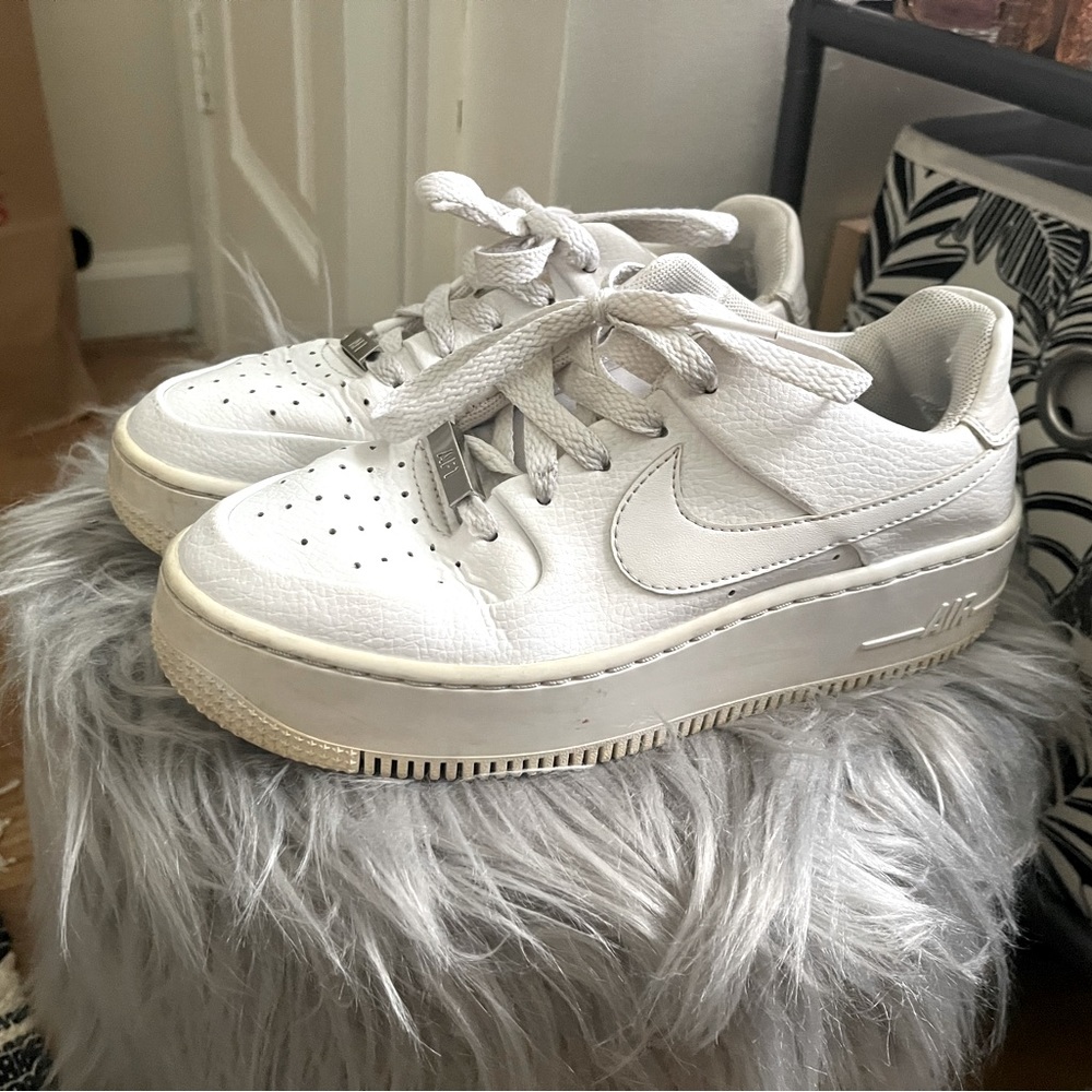 Nike AF1 | Air Force 1 Sage Low